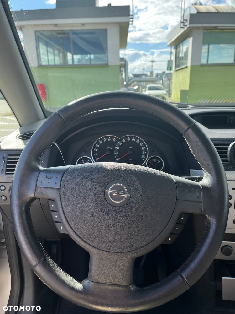 Opel Meriva 1.6 Cosmo - 8