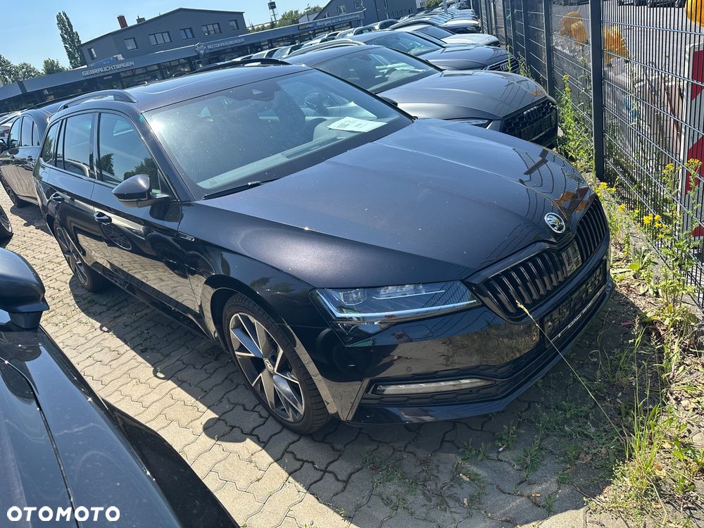 Mercedes-Benz GLC 300 d 4Matic 9G-TRONIC AMG Line - 18