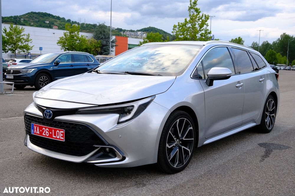 Toyota Corolla 1.8 Business Edition - 1