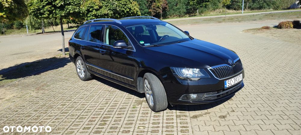 Skoda Superb 2.0 TDI 4x4 Elegance DSG - 29