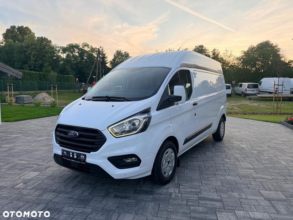 Ford Transit Custom - 8
