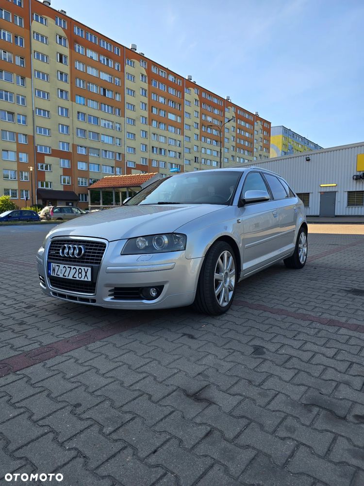 Audi A3 Sportback 2.0 TDI DPF Quattro Ambition - 2