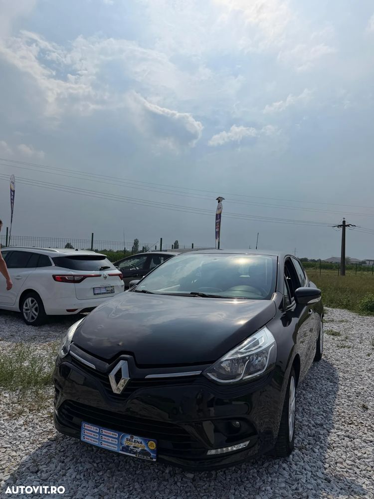 Renault Clio 1.2 Life - 1