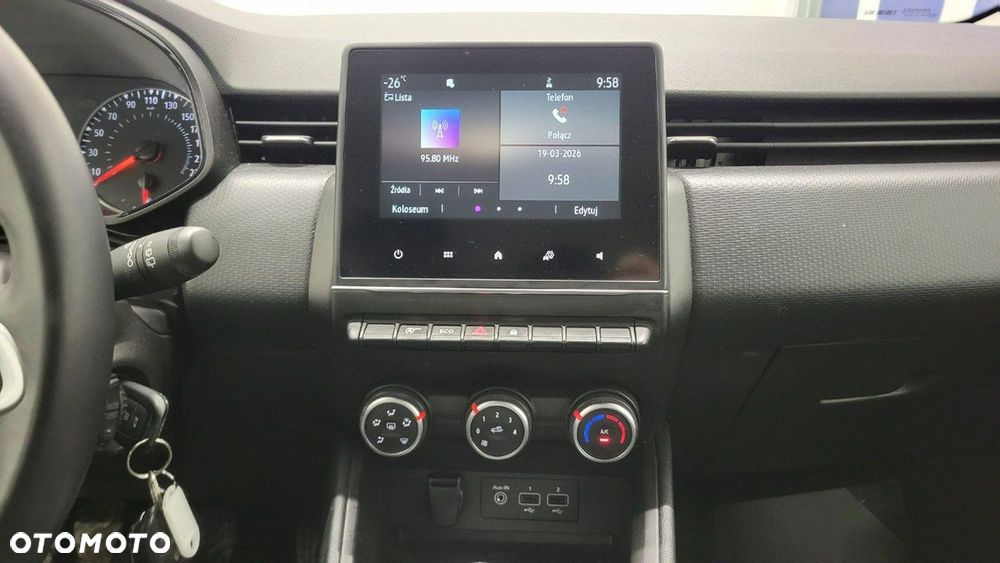 Renault Clio - 18