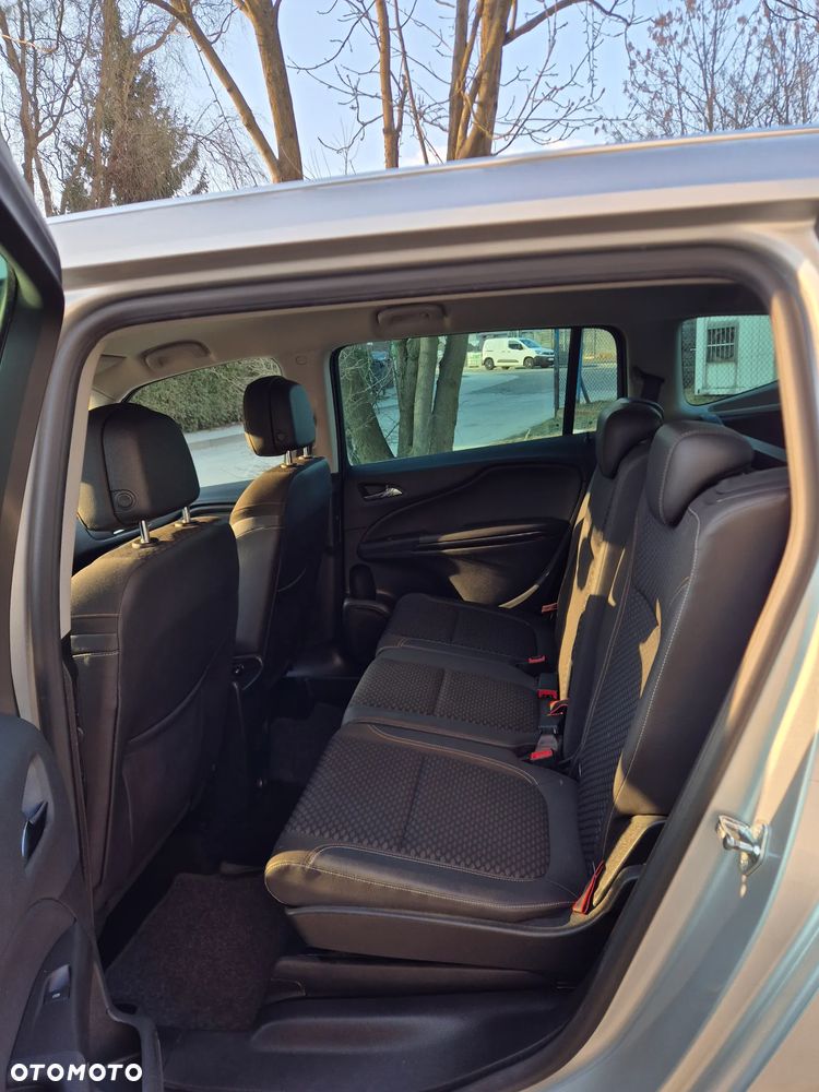 Opel Zafira Tourer 2.0 CDTI Automatik Edition - 14