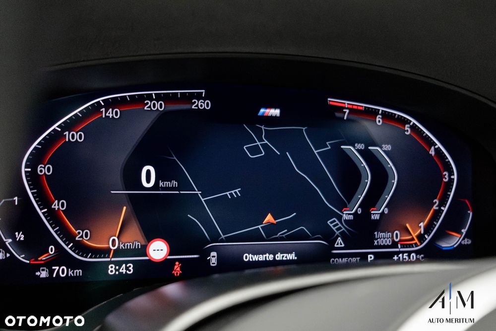 BMW Seria 5 540i xDrive - 23