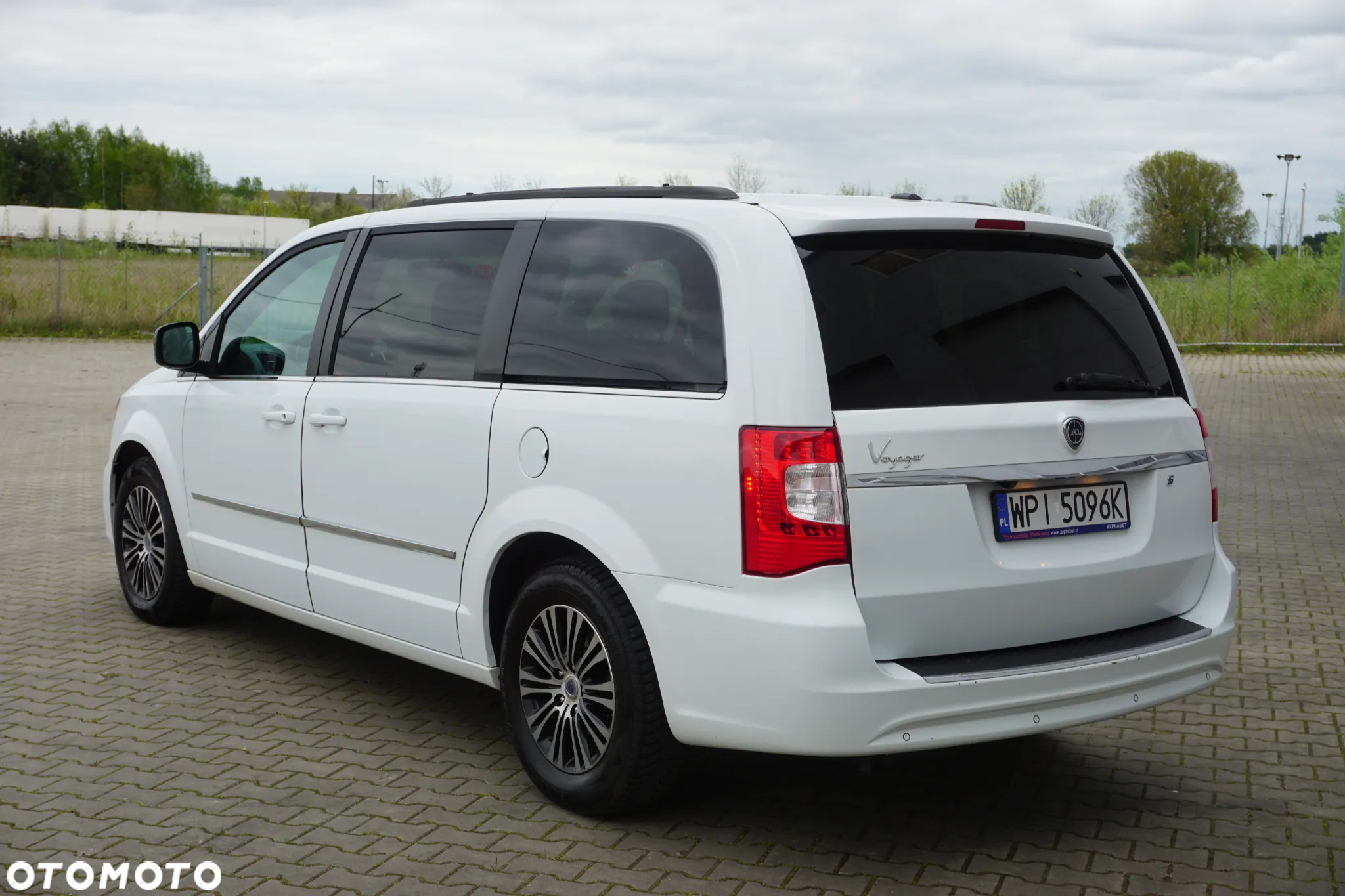 Lancia Voyager 2.8 Multijet 16v S - 4