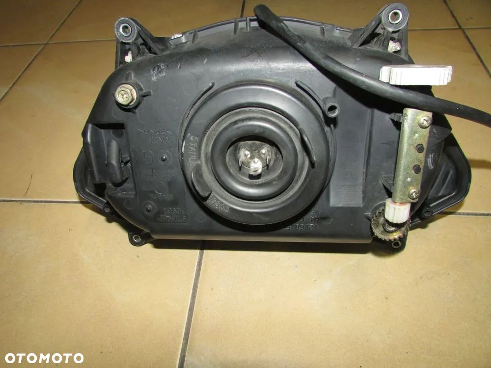 HONDA XL 650 V Transalp lampa przód reflektor EU - 2