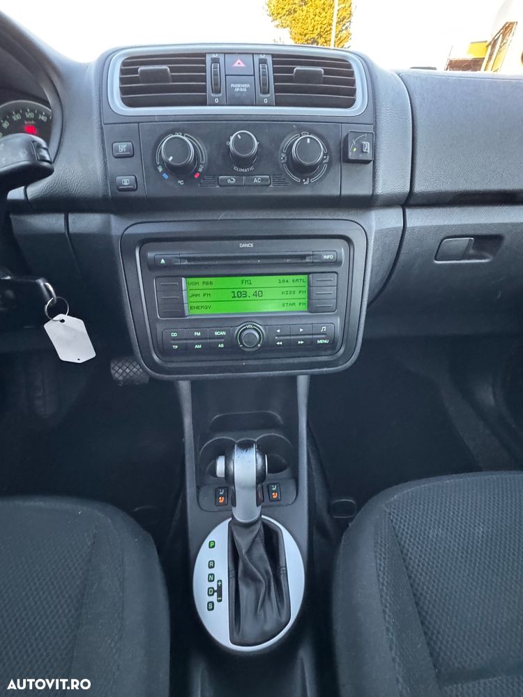 Skoda Fabia 1.6 16V Combi Tiptronic Elegance - 19