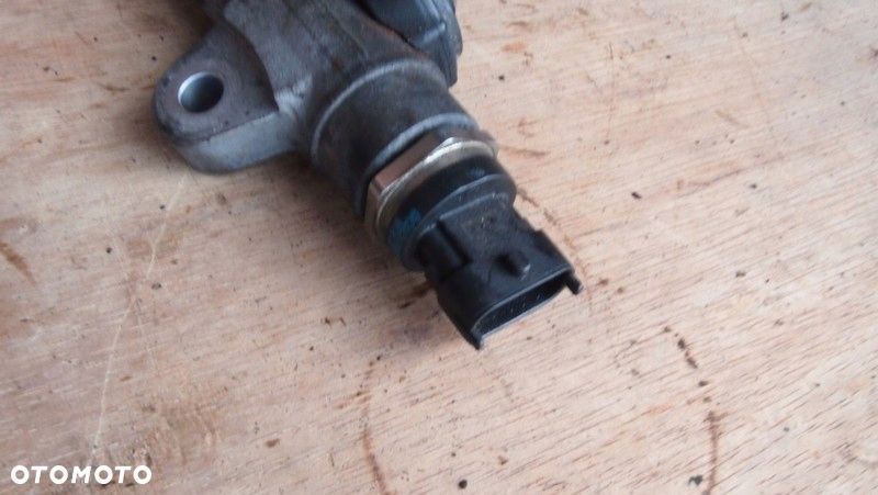 rurka przewód wtryskowa paliwowa trafic 2.0dci m9r - 11