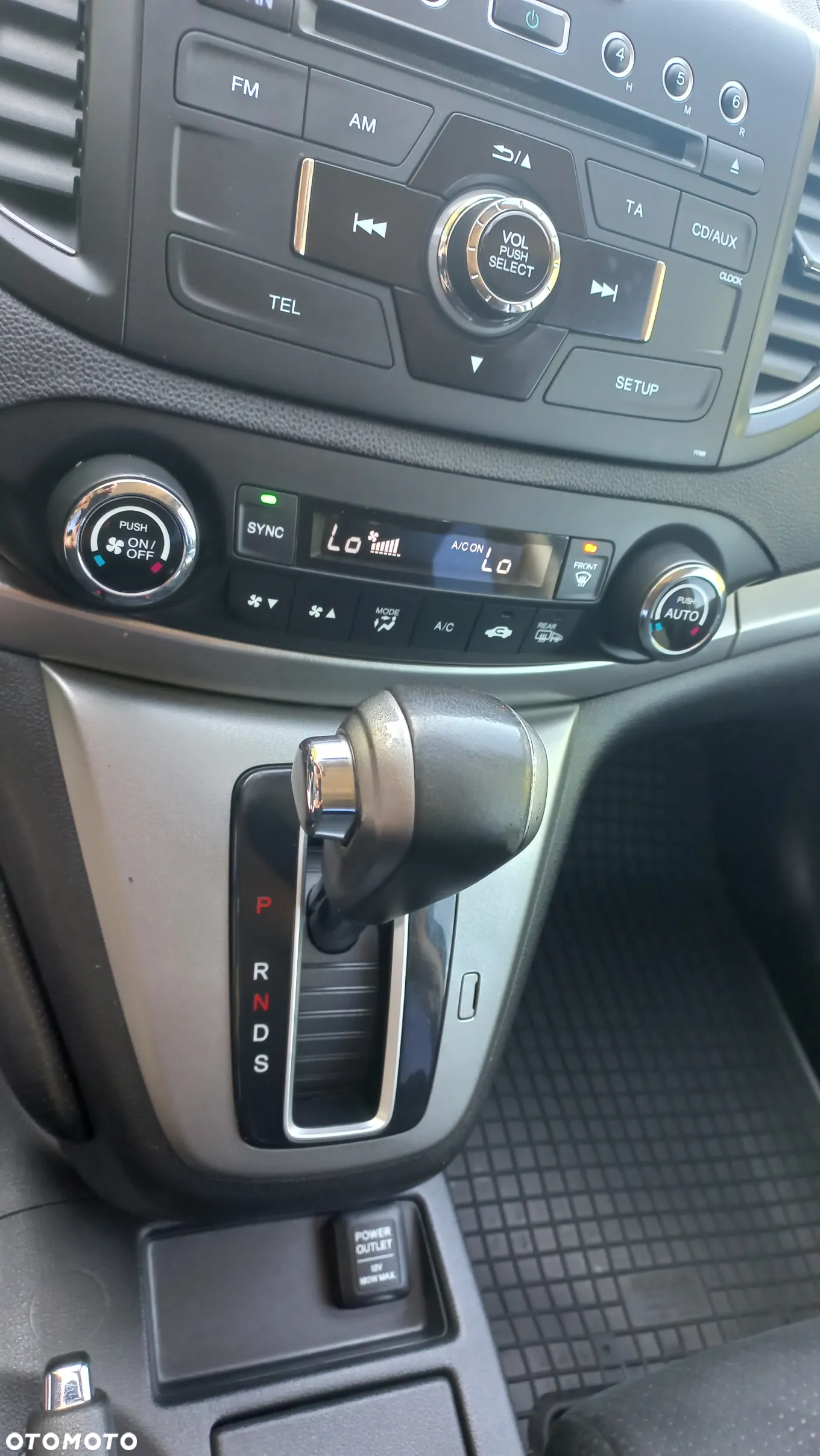 Honda CR-V 2.0i-VTEC 4WD Automatik Executive - 23