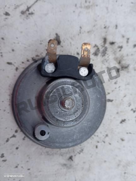 Buzina 008_040 Nissan Juke I (f15) [2010_2019] 1.5 Dci - 2