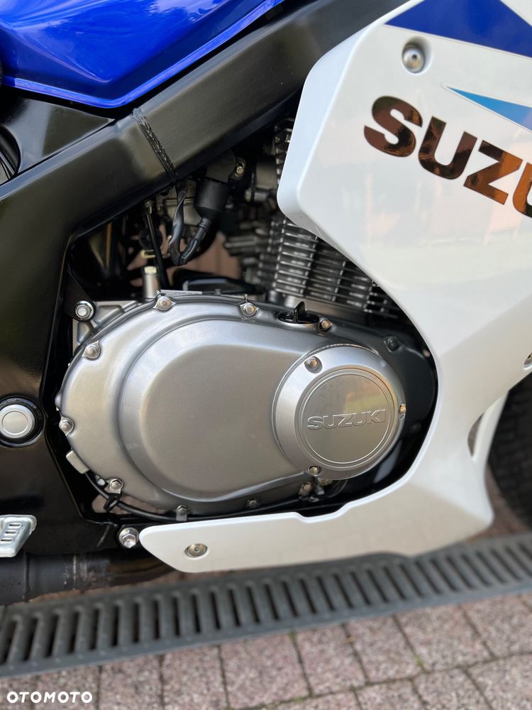 Suzuki GS - 11