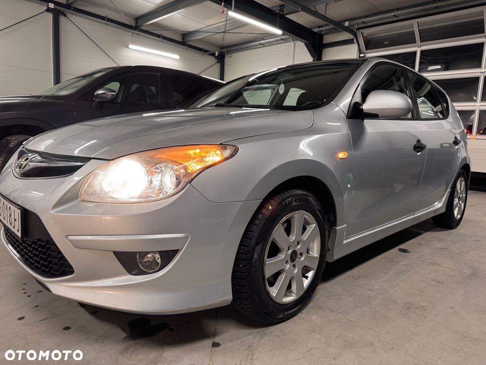 Hyundai i30 1.4 Comfort - 1