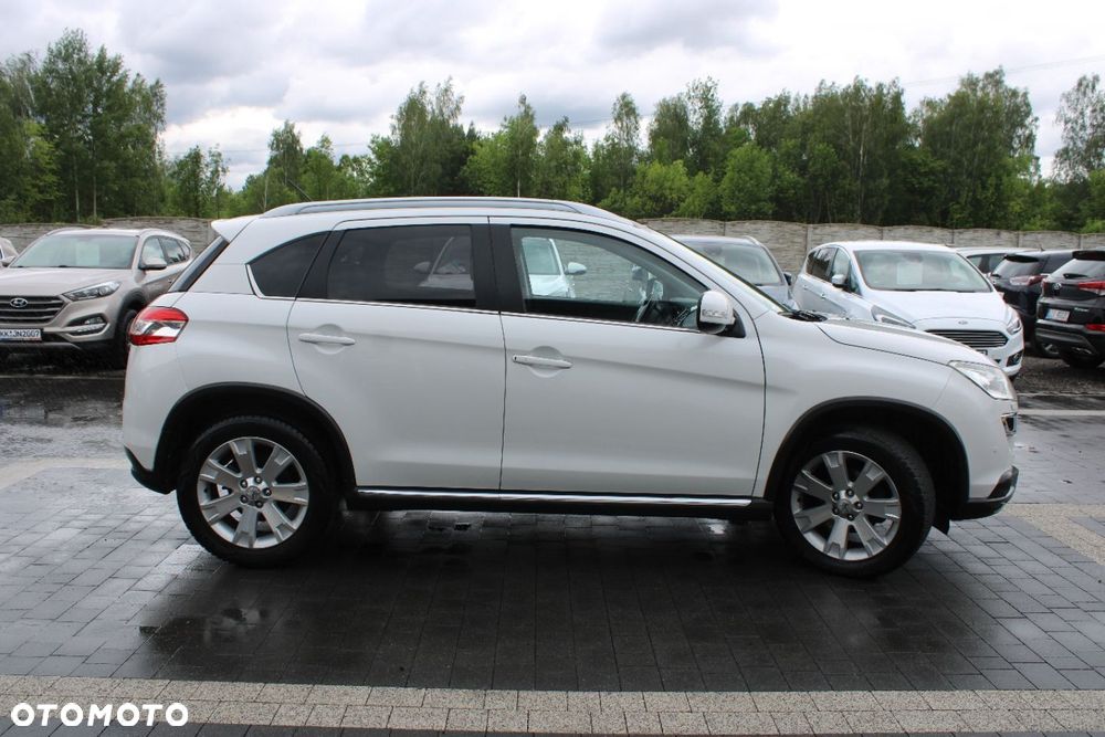 Peugeot 4008 - 6