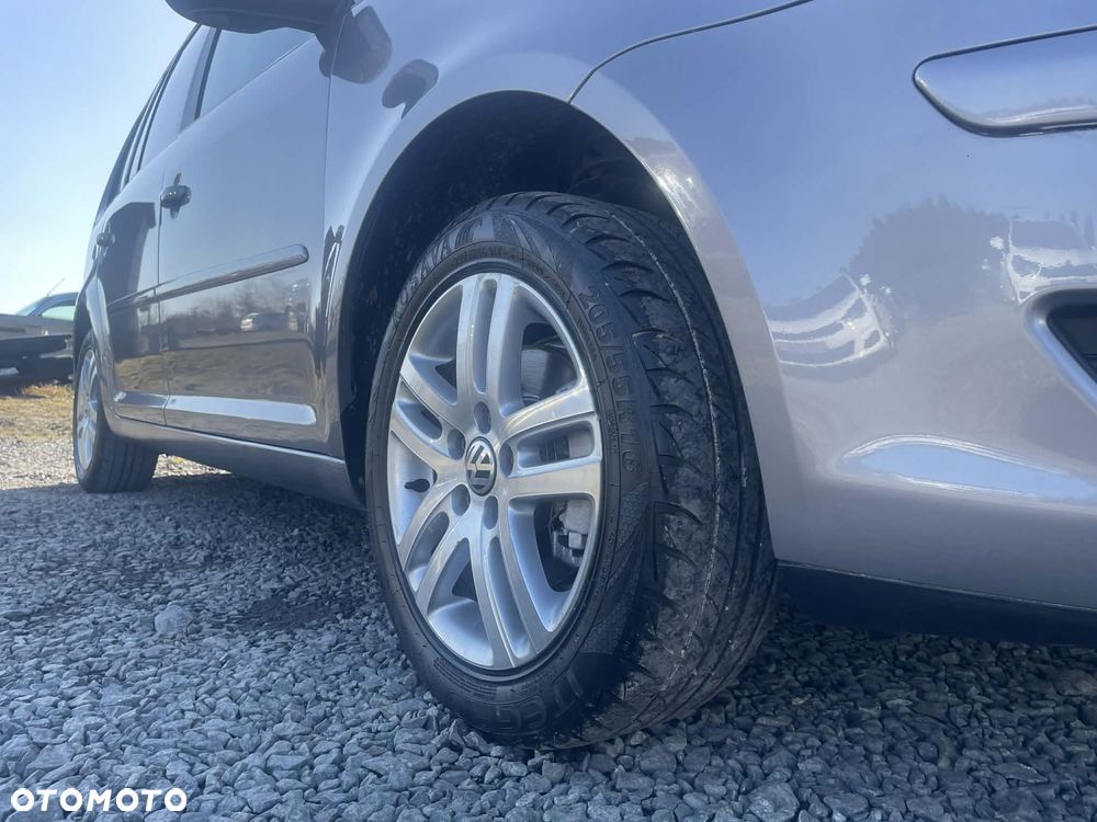 Volkswagen Touran 1.9 TDI DPF Highline - 9