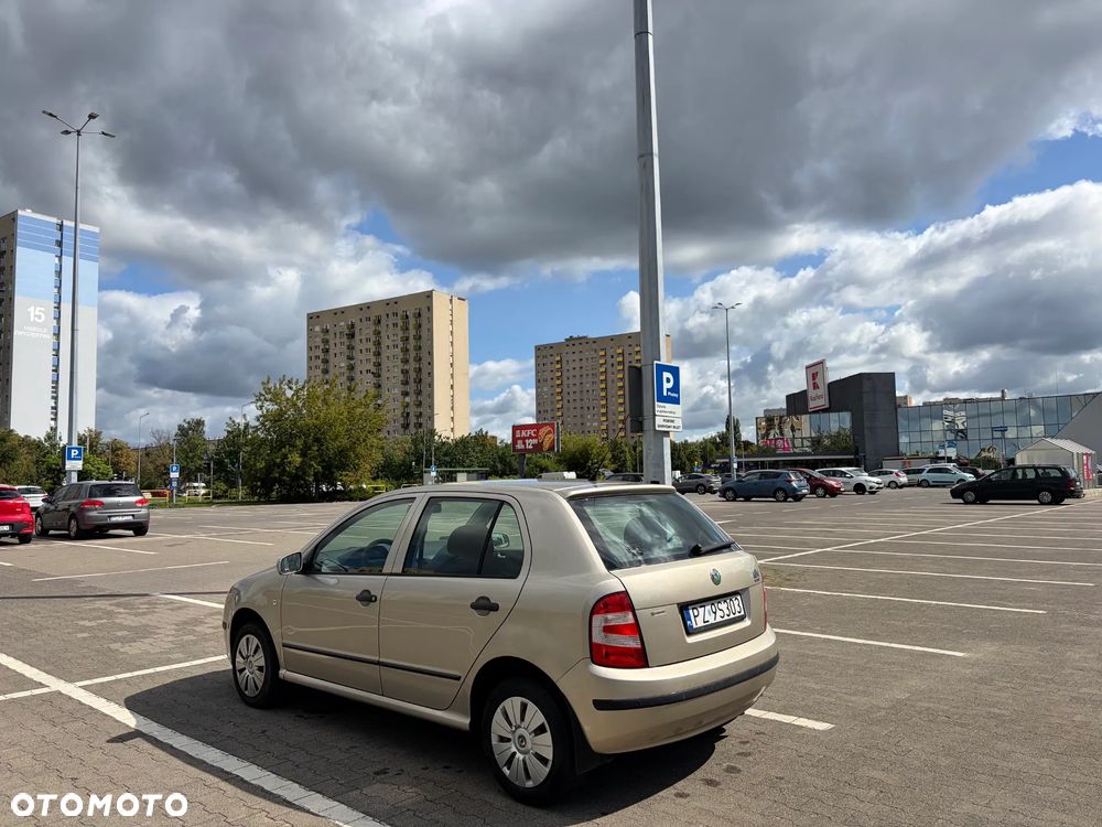 Skoda Fabia 1.2 12V Ambiente - 4