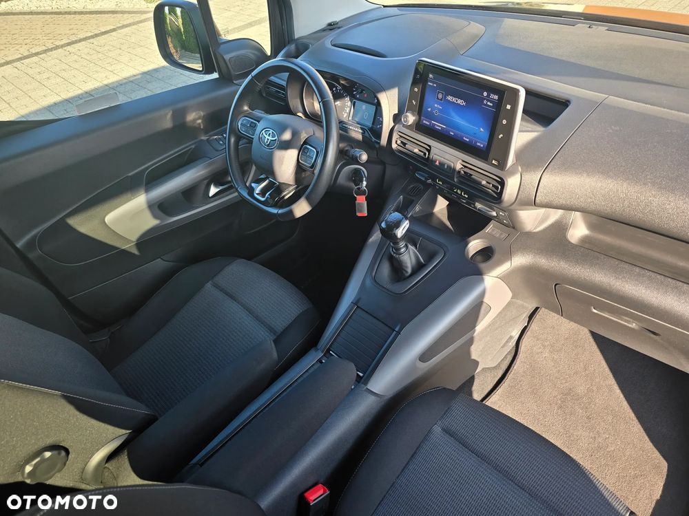 Toyota Proace City Verso 1.5 D-4D Family - 16