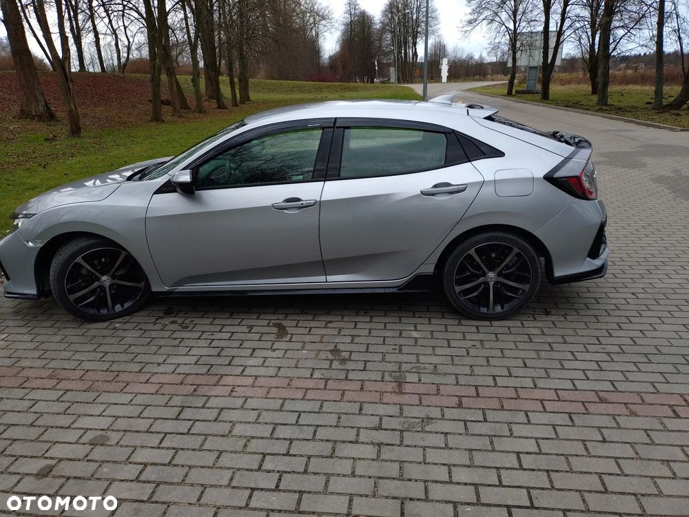 Honda Civic 1.5 i-VTEC Turbo CVT Sport - 10
