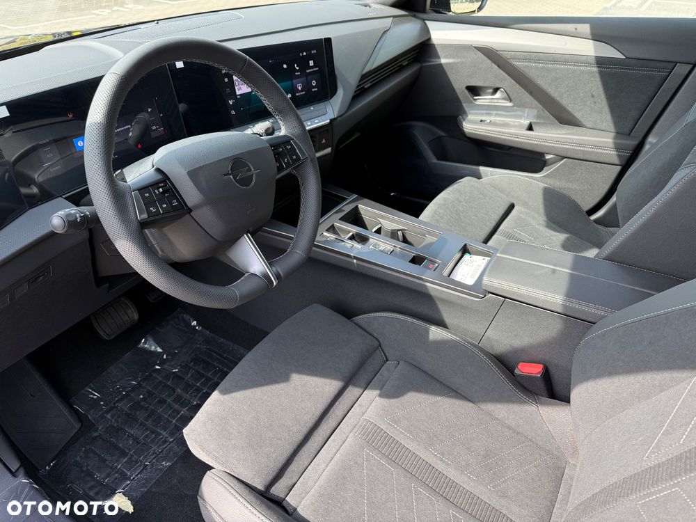 Opel Astra 1.2 T mHEV GS S&S eDTC - 10