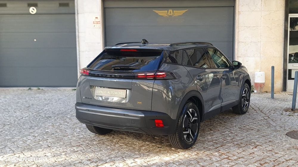 Peugeot e-2008 54 kWh Allure - 8