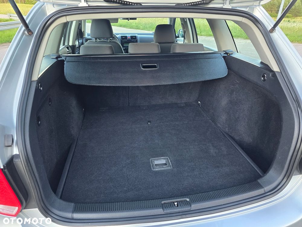 Volkswagen Golf 1.6 Edition - 29