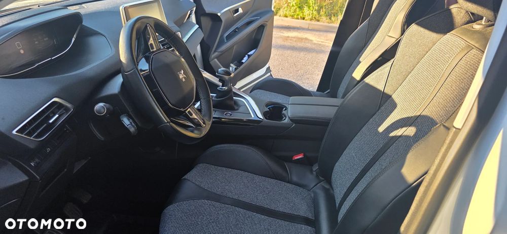 Peugeot 3008 BlueHDi 130 Stop & Start Allure - 37