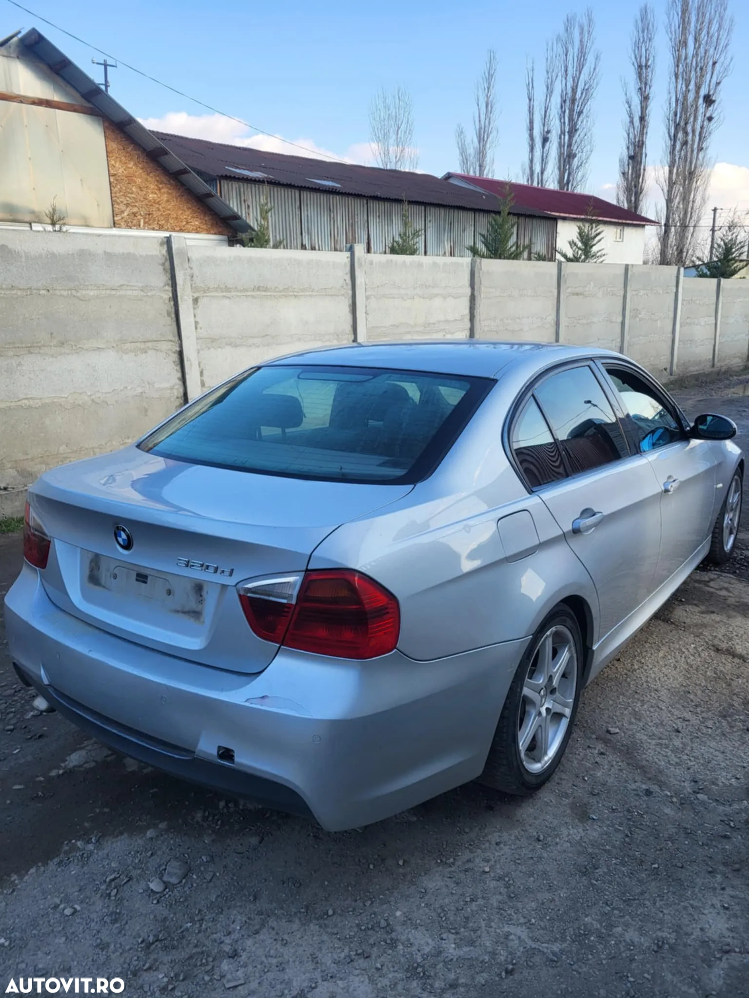 Dezmembram BMW E90 2.0 D M47 163 CP an 2006 - 4