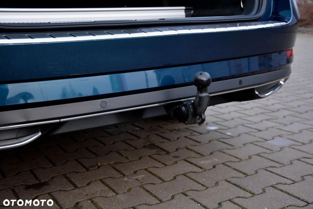 Skoda Superb 2.0 TDI DSG L&K - 24