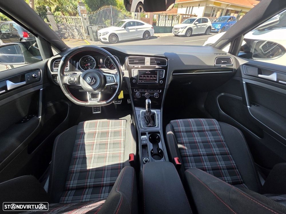 VW Golf 2.0 TSi GTi DSG Performance - 6