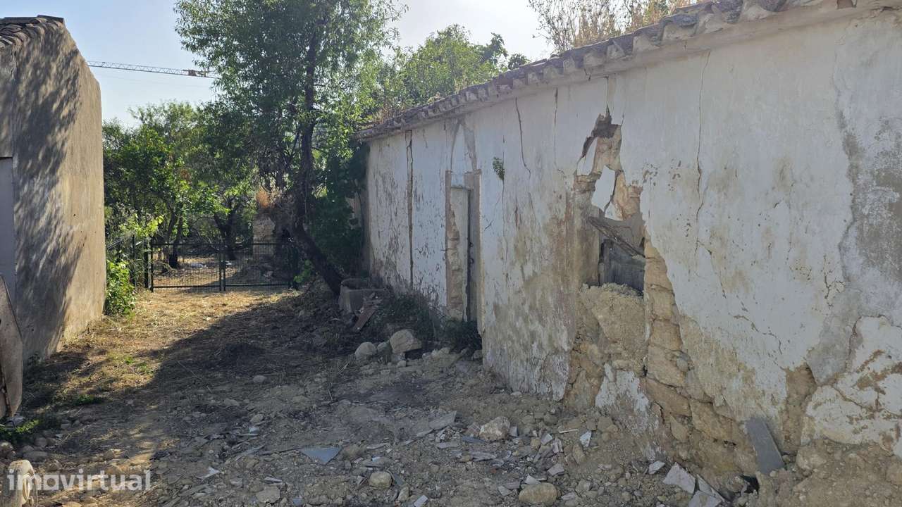 Refúgio Algarvio com Projeto Pronto para Reconstrução - Grande imagem: 2/11