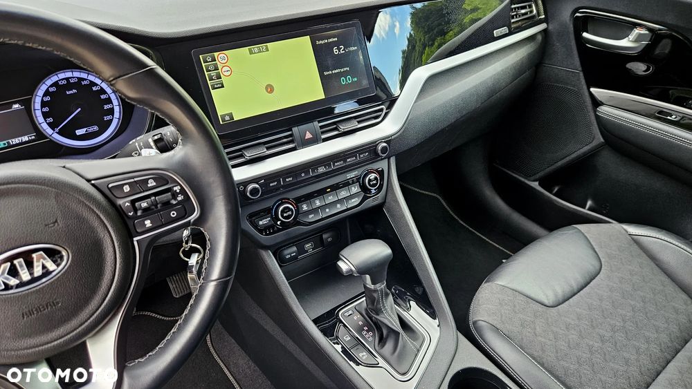 Kia Niro 1.6 GDI 2WD Edition 7 - 31