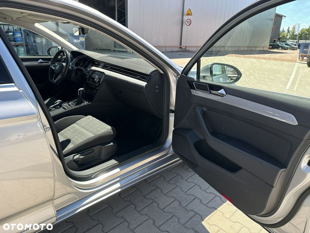 Volkswagen Passat 1.5 TSI EVO Business DSG - 19
