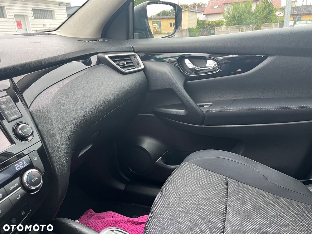 Nissan Qashqai - 24