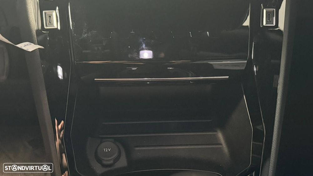 Peugeot 2008 1.2 PureTech Allure - 35