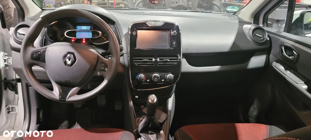 Renault Clio 1.2 16V Intens - 7