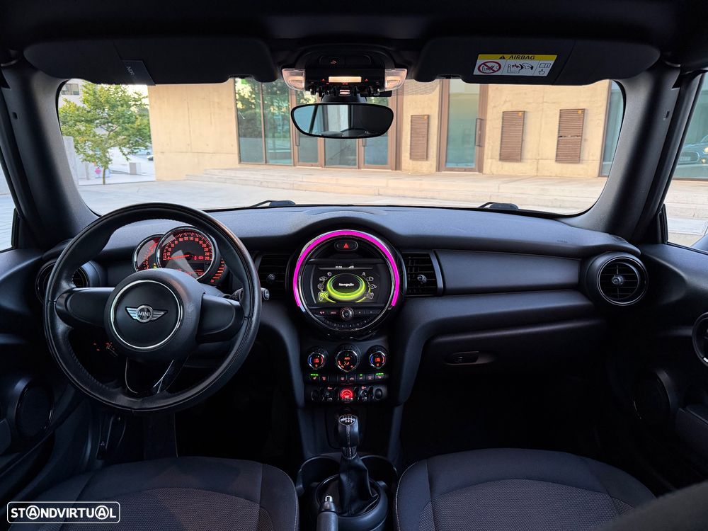 MINI Cabrio One - 10