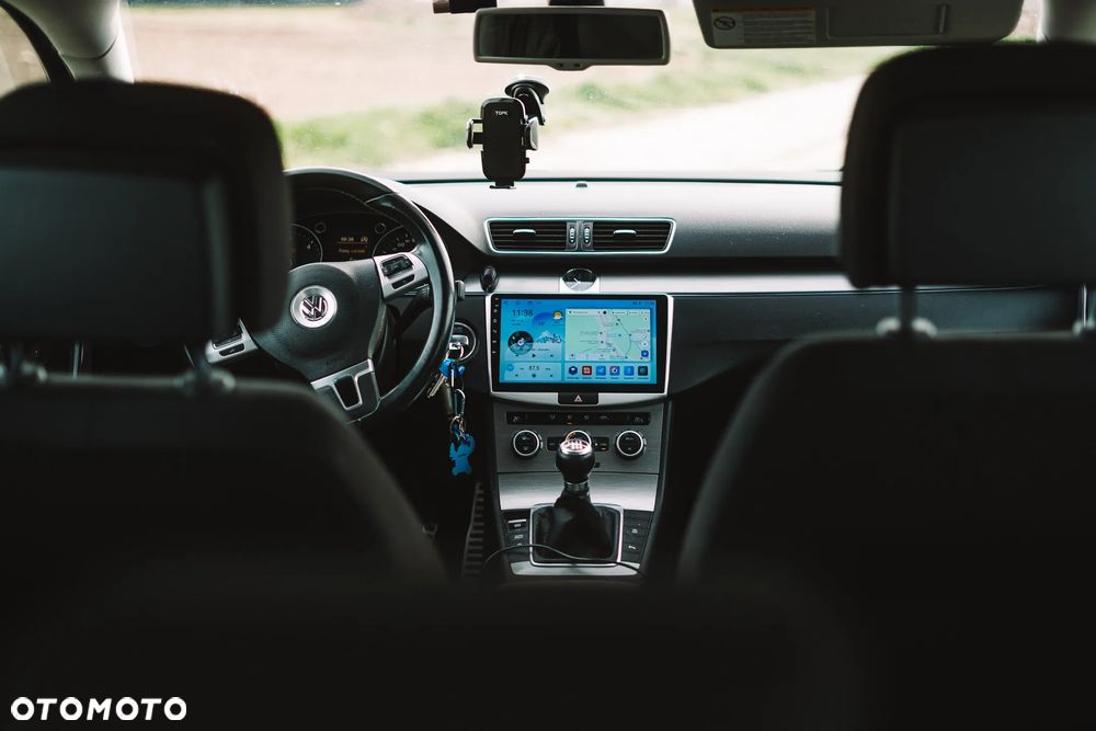 Volkswagen Passat 1.6 TDI Comfortline - 18