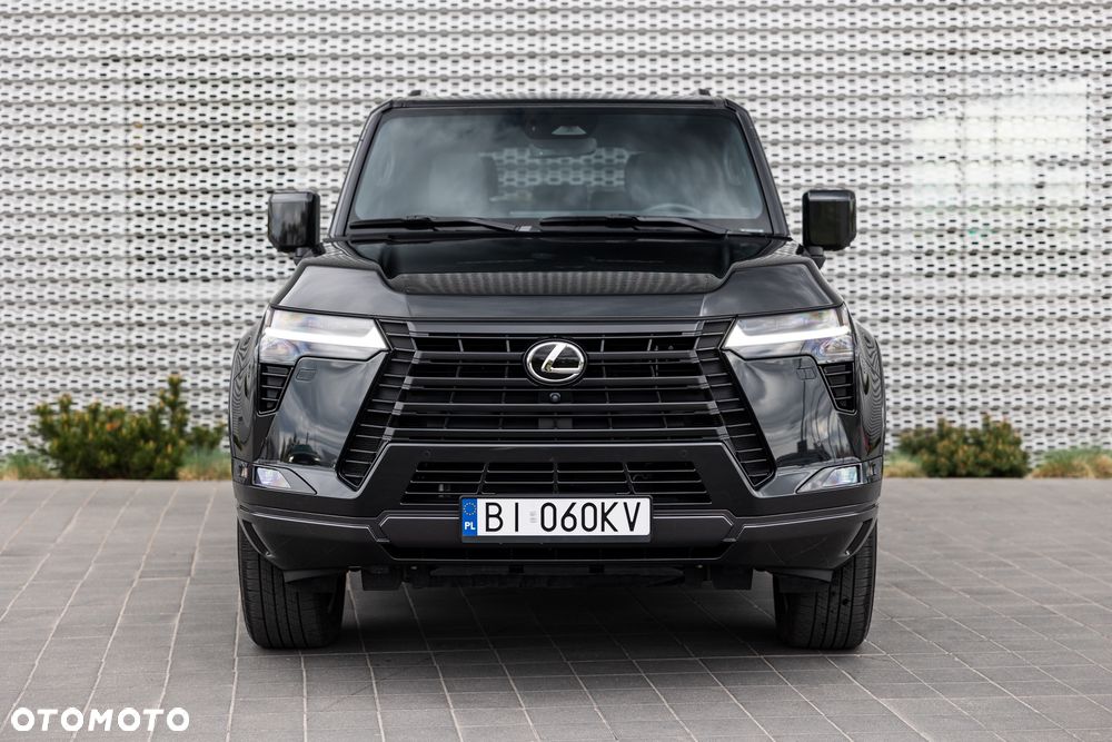 Lexus GX - 7