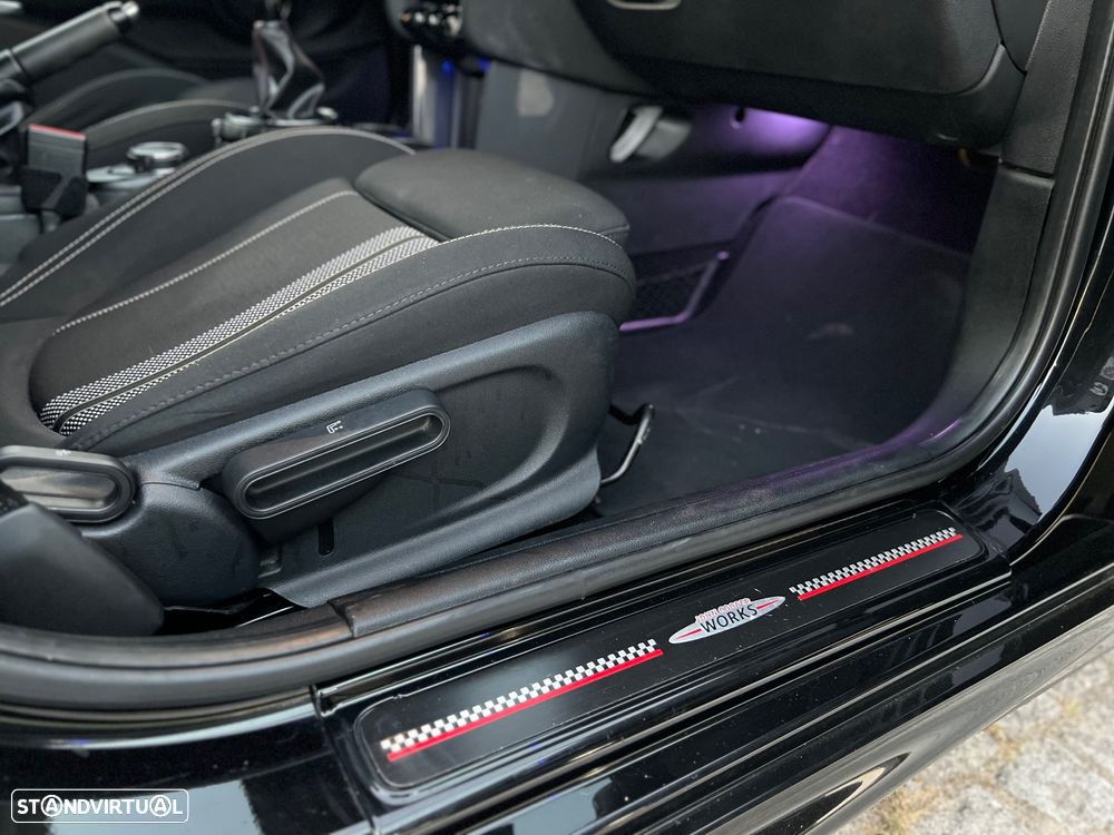 MINI 5 Portas Cooper D - 15