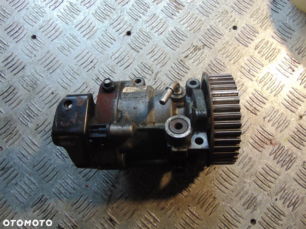 Pompa wtryskowa scenic 2 1,5 dci 8200057225 - 5