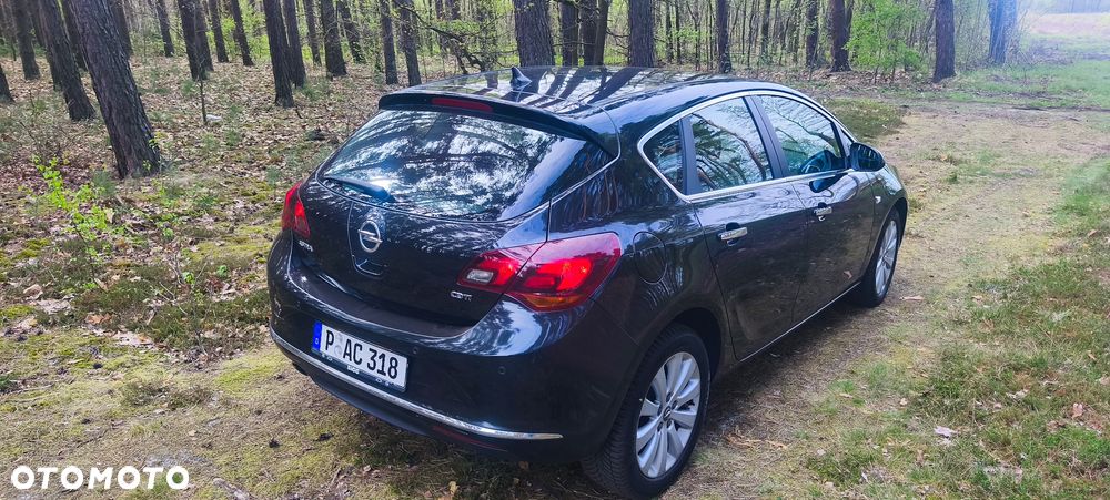 Opel Astra 2.0 CDTI Exklusiv - 5