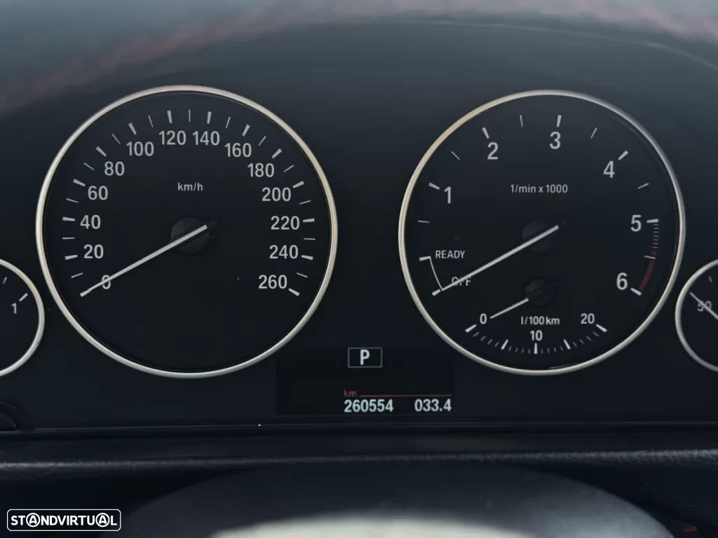 BMW 318 d Touring Aut. - 14