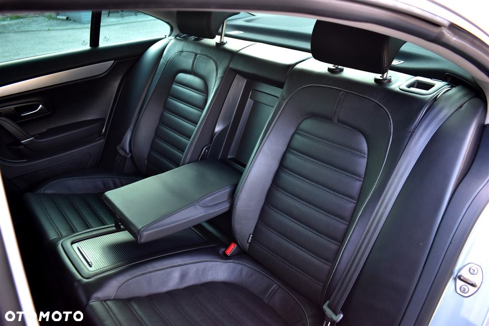 Volkswagen Passat CC 2.0 TDI DSG Individual - 15