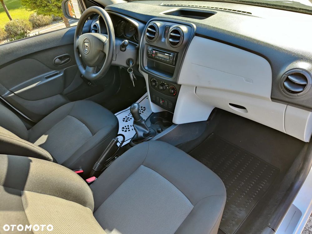 Dacia Sandero 1.2 16V - 10