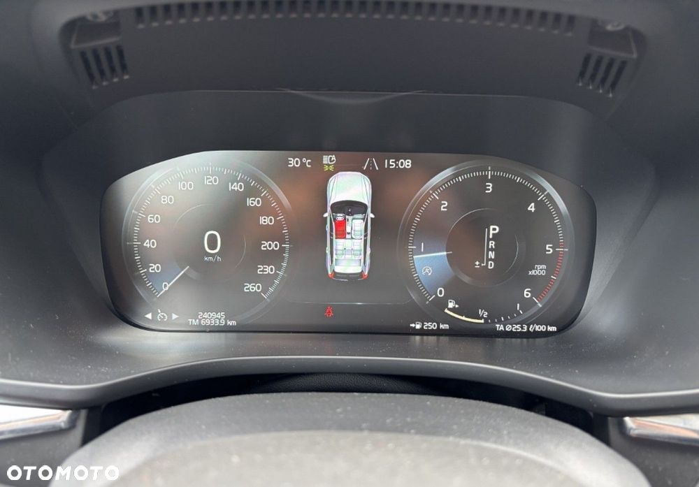 Volvo XC 60 - 28
