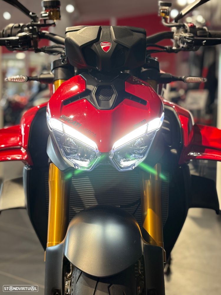 Ducati Streetfighter V4 S - 4