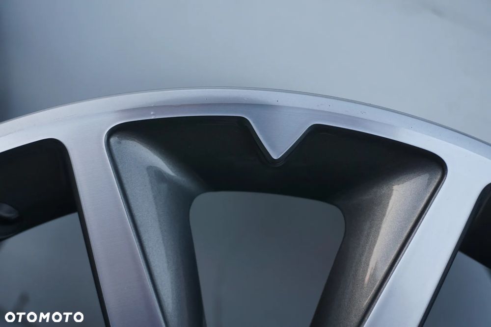 Maserati 5x115 18 9,5J et38 670010981 - 5