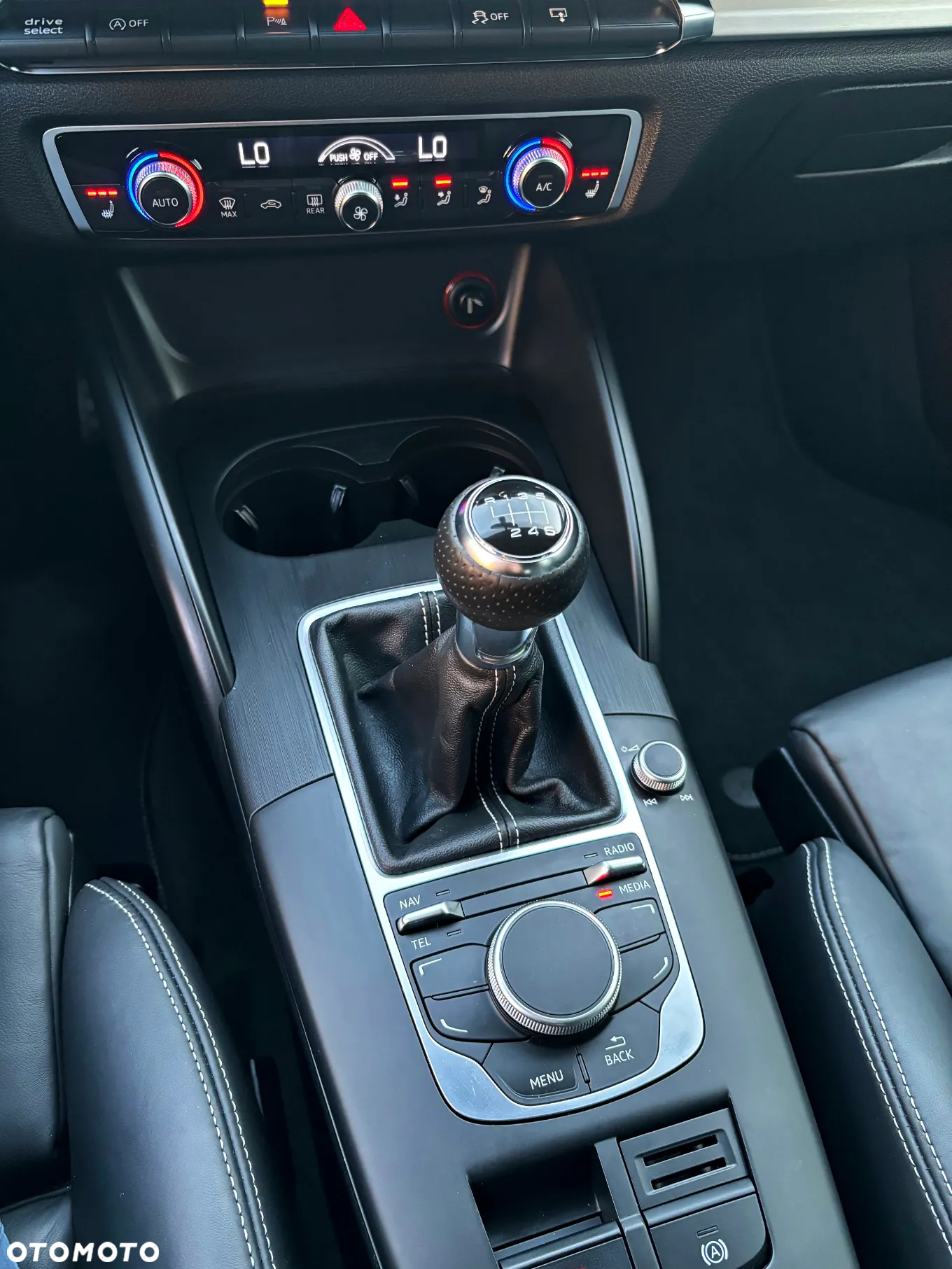 Audi A3 1.8 TFSI Sportback S line Sportpaket - 30