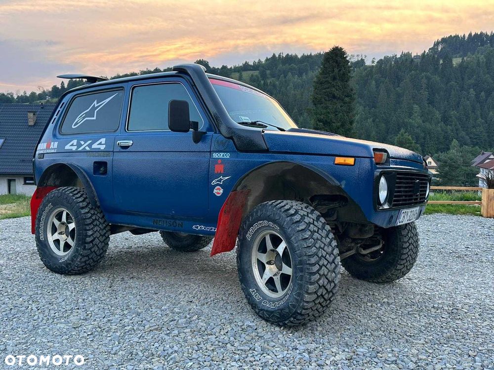 Lada Niva - 1